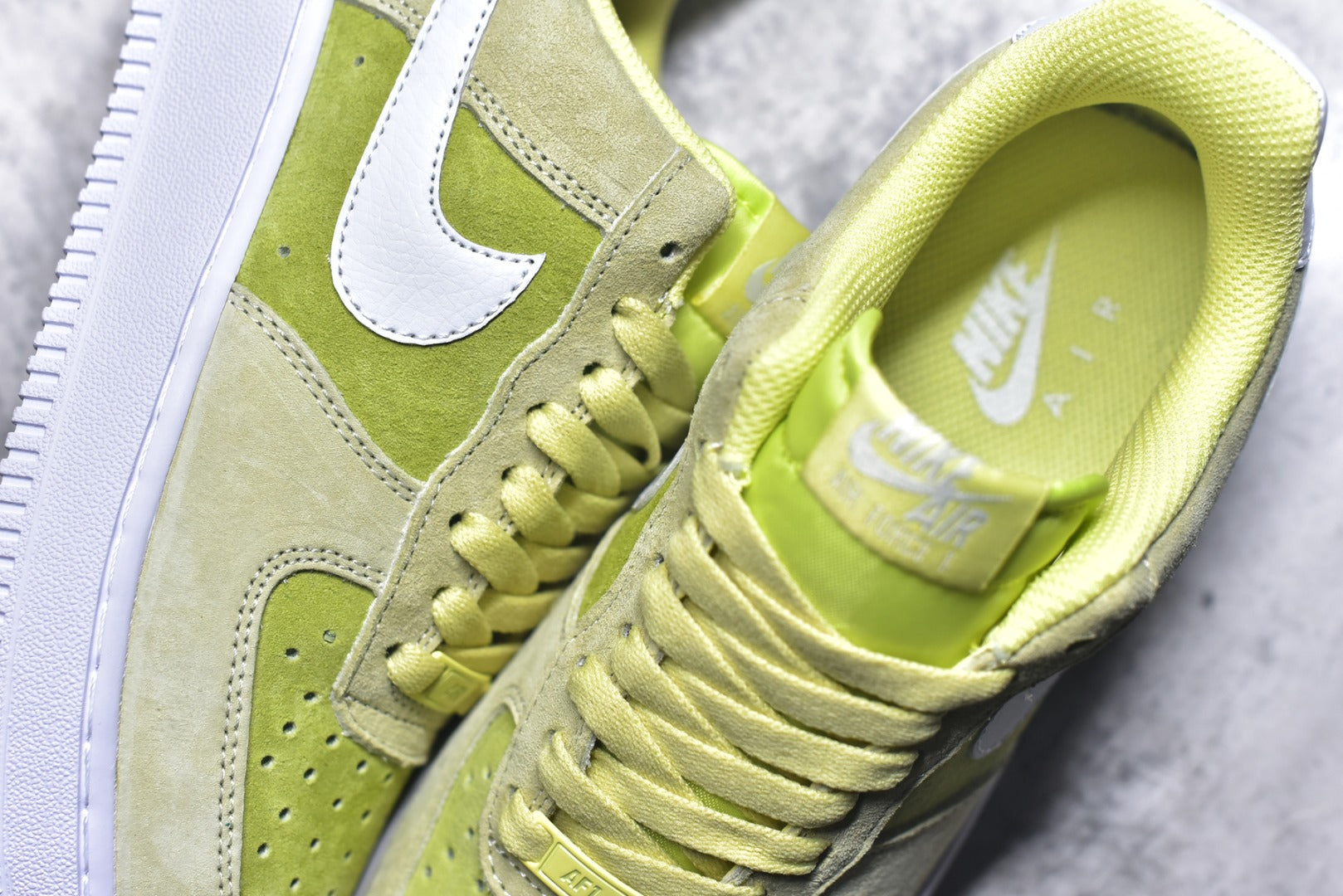 Nike Air Force 1 Low '07 – Olive/White (IQ9964-300)