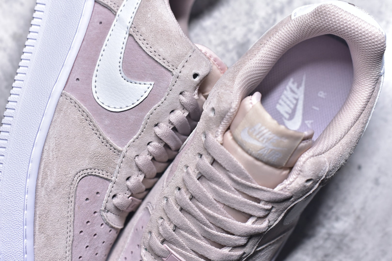 Nike Air Force 1 Low '07 – Team Red/White (IQ9964-600)