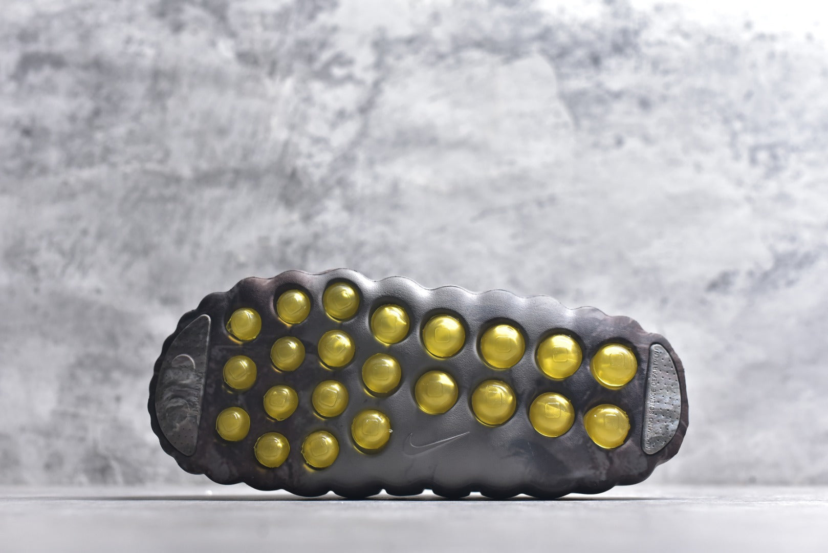 NK Mind 001 Massage Slide HY5028-500 | Collab Edition