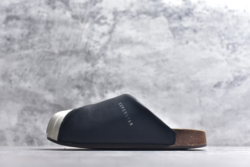 Adidas Originals Adimule Slide LC0411 | Unisex Closed-Toe Sandal