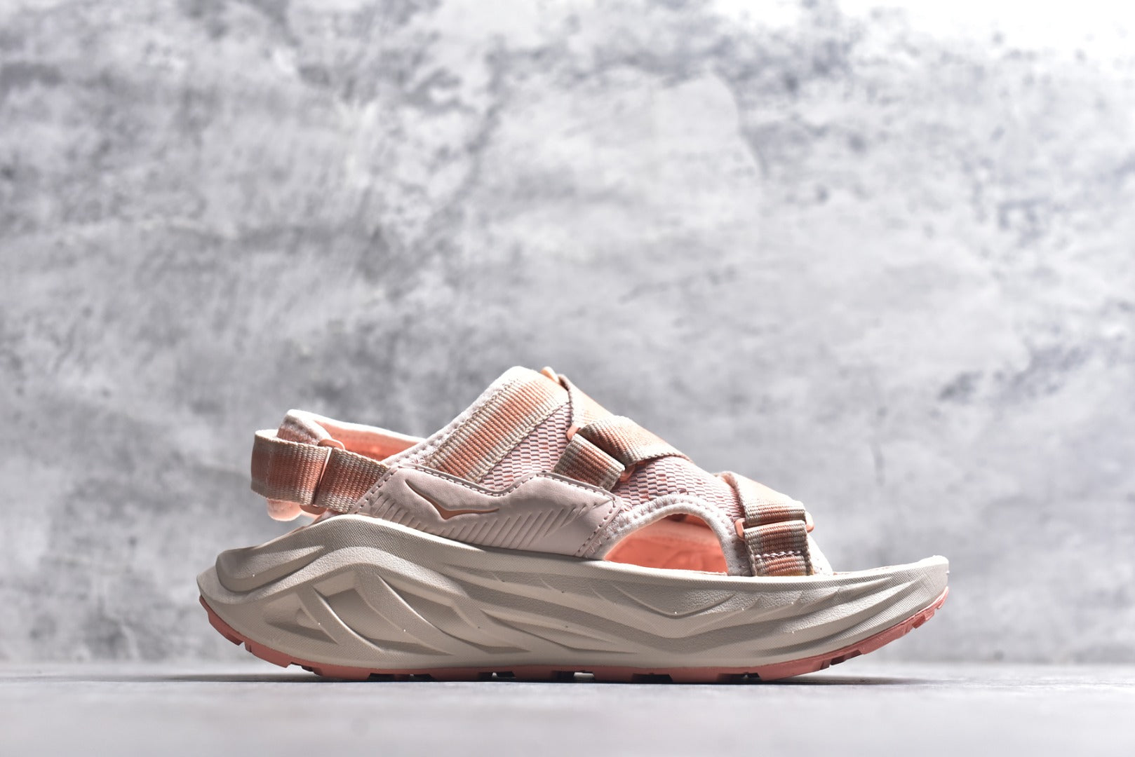 HOKA Ora Recovery Flip – Dark Thyme/Vanilla (1162590-DTV)
