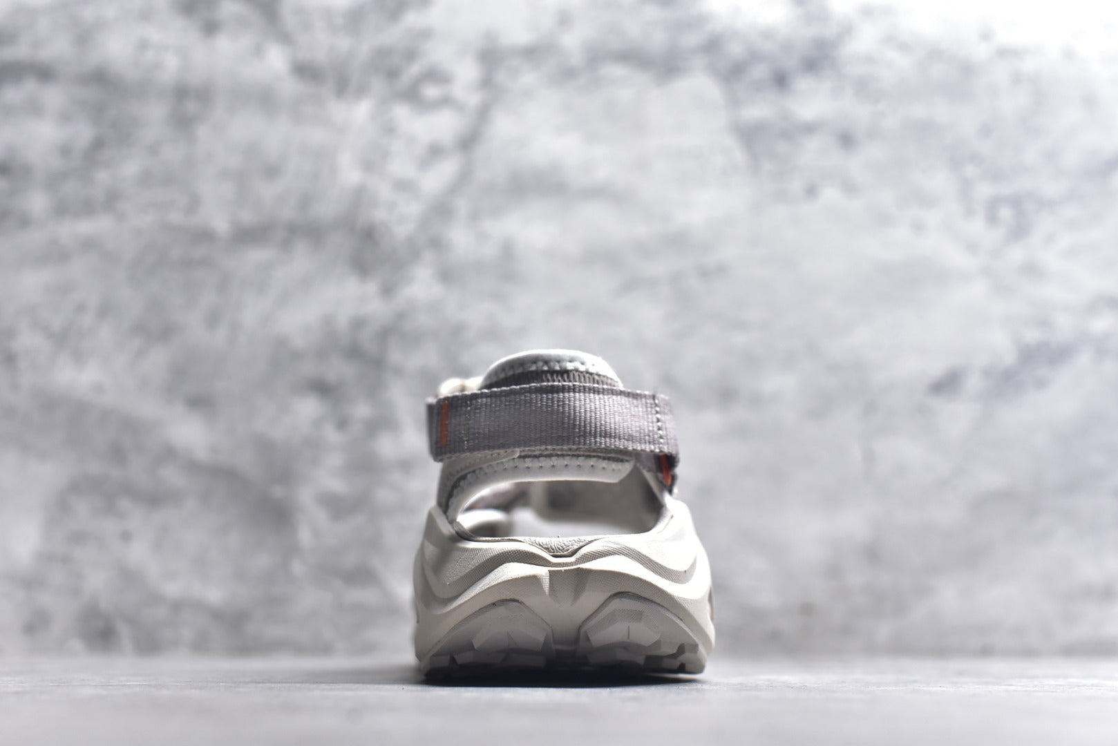 HOKA Ora Recovery Flip – Peach Cobbler/Cream (1162590-PCC)