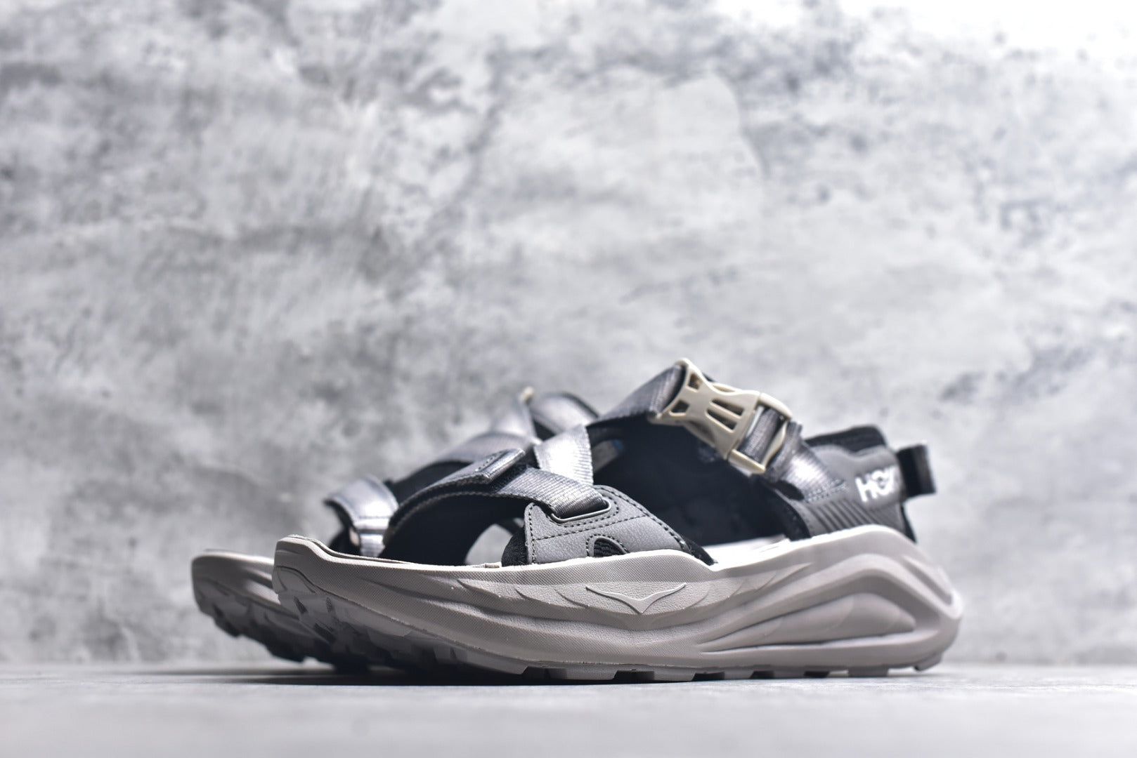 HOKA Ora Recovery Slide 3 – Black/Cream (1162570-BCMN)