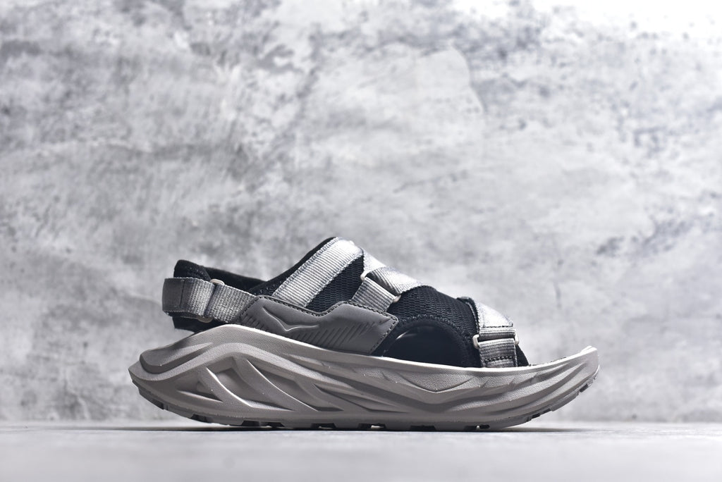 HOKA Ora Recovery Slide 3 – Black/Cream (1162570-BCMN)