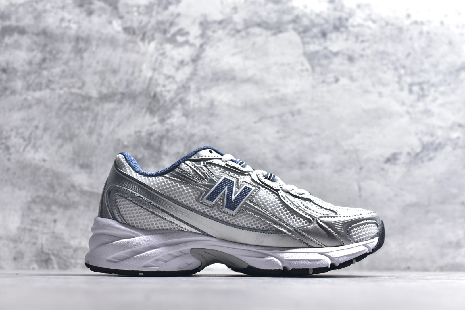 New Balance 740 – Ivory/Tan/Light Brown (U740ITL-D)
