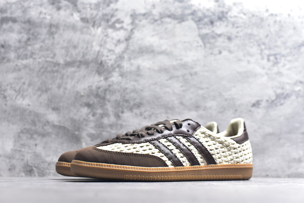 Adidas Originals Samba OG – Core Black/Cloud White/Gum (IH9373)