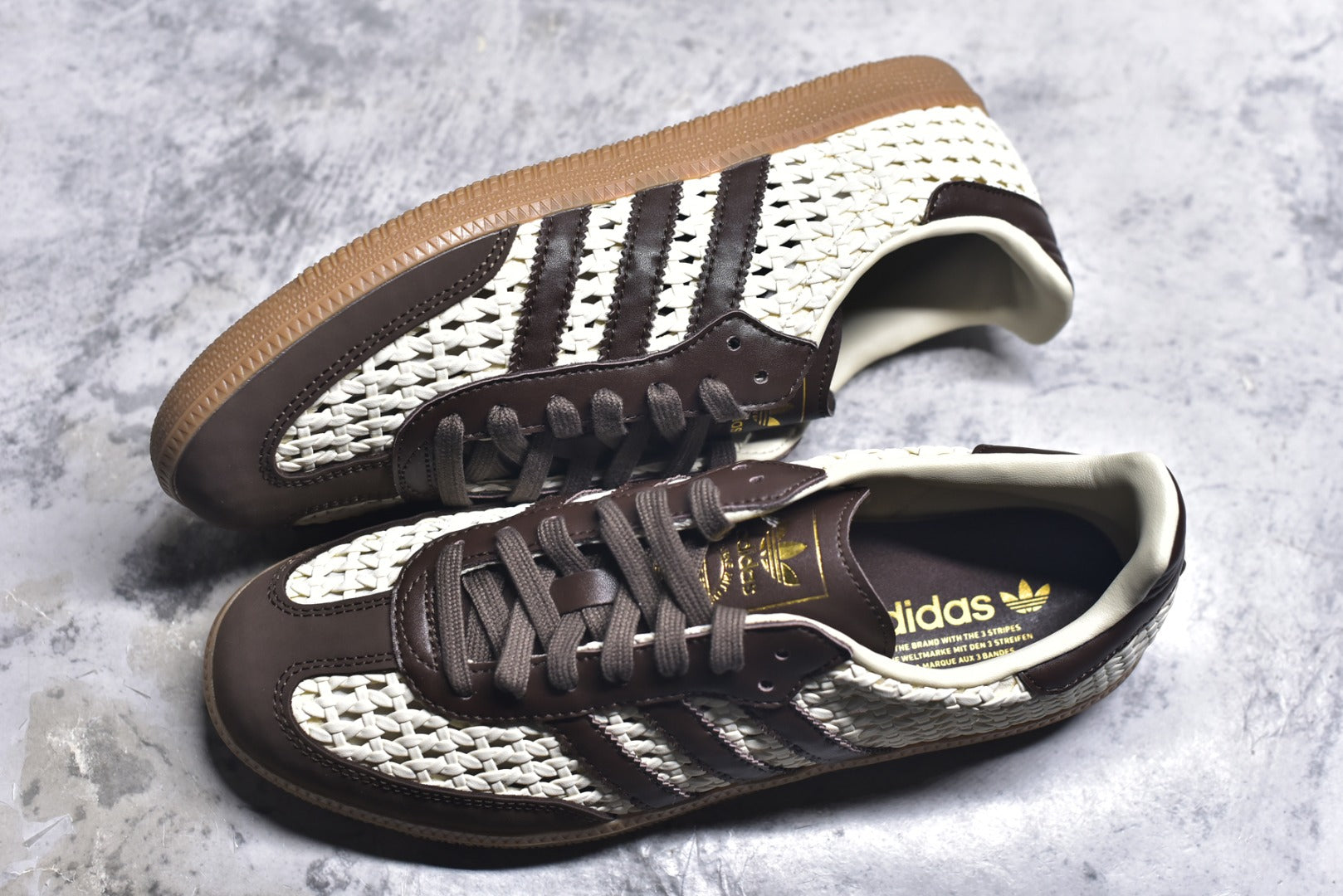 Adidas Originals Samba OG – Core Black/Cloud White/Gum (IH9373)