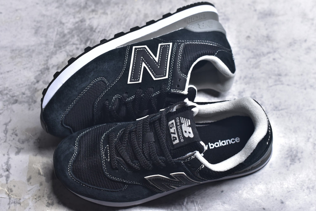 New Balance NB574 Low-Top Retro Casual Running Shoe U574NAB