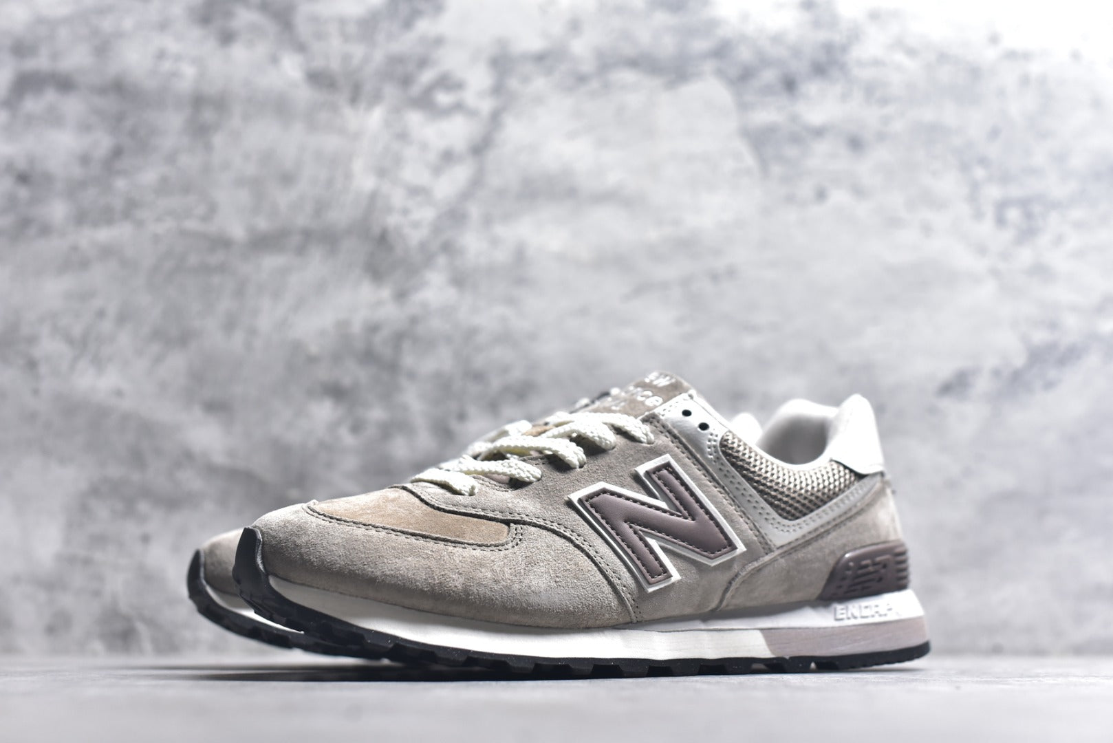 New Balance NB574 Low-Top Retro Casual Running Shoe U574KL2