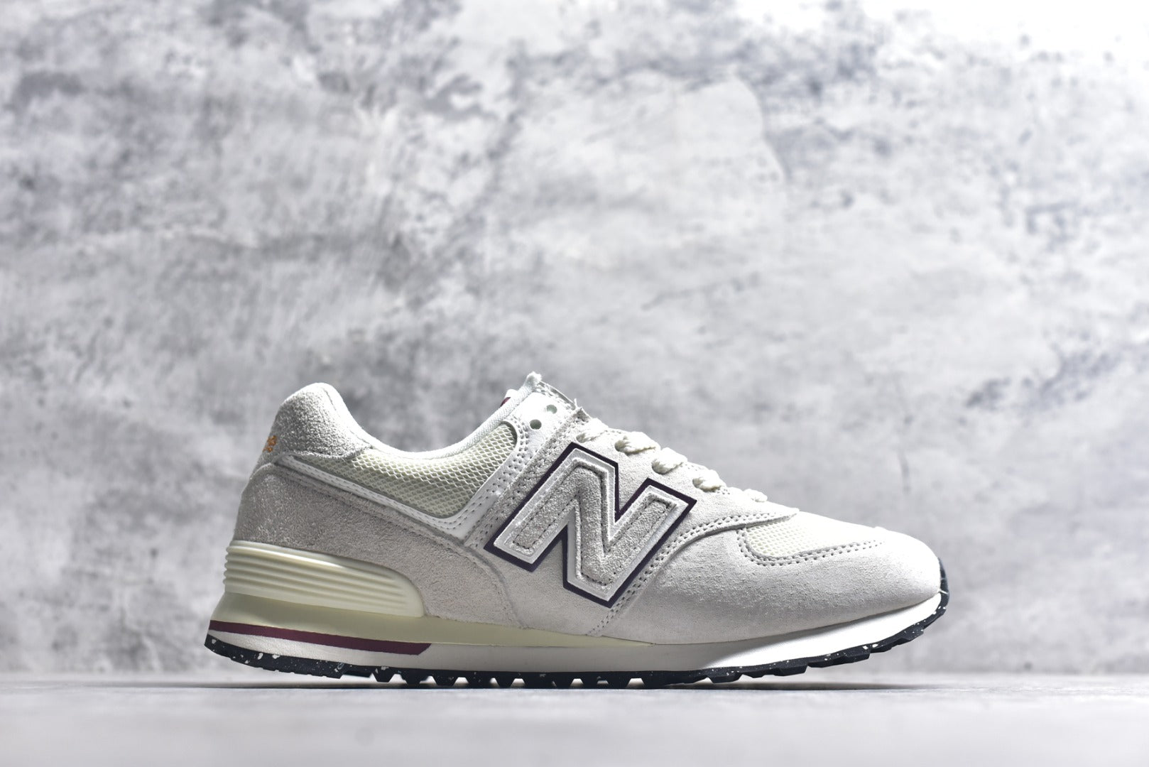 New Balance NB574 Low-Top Retro Casual Running Shoe U574OP2