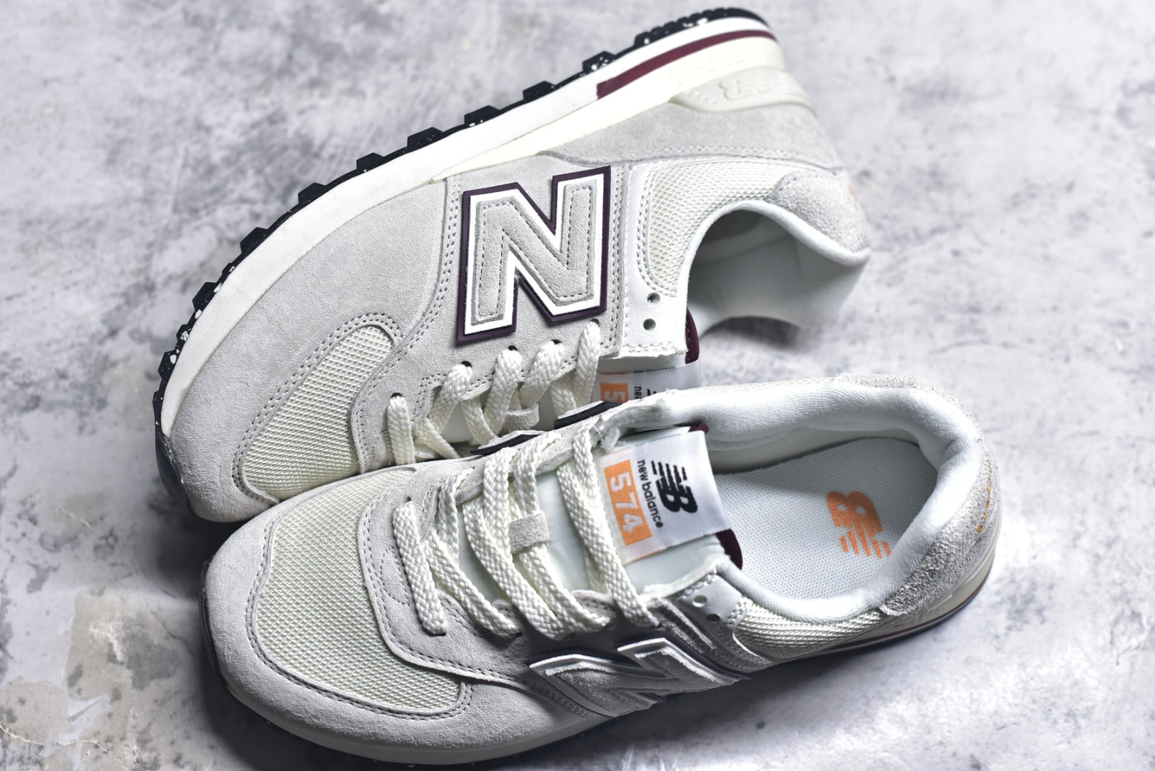 New Balance NB574 Low-Top Retro Casual Running Shoe U574OP2