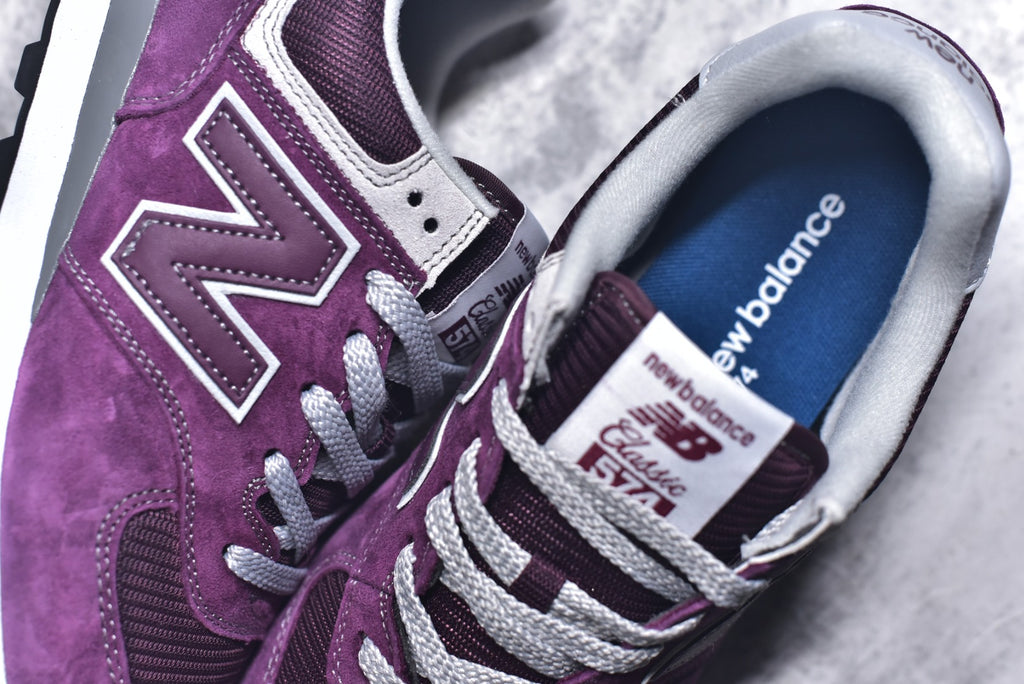 New Balance NB574 Low-Top Retro Casual Running Shoe ML574EGB