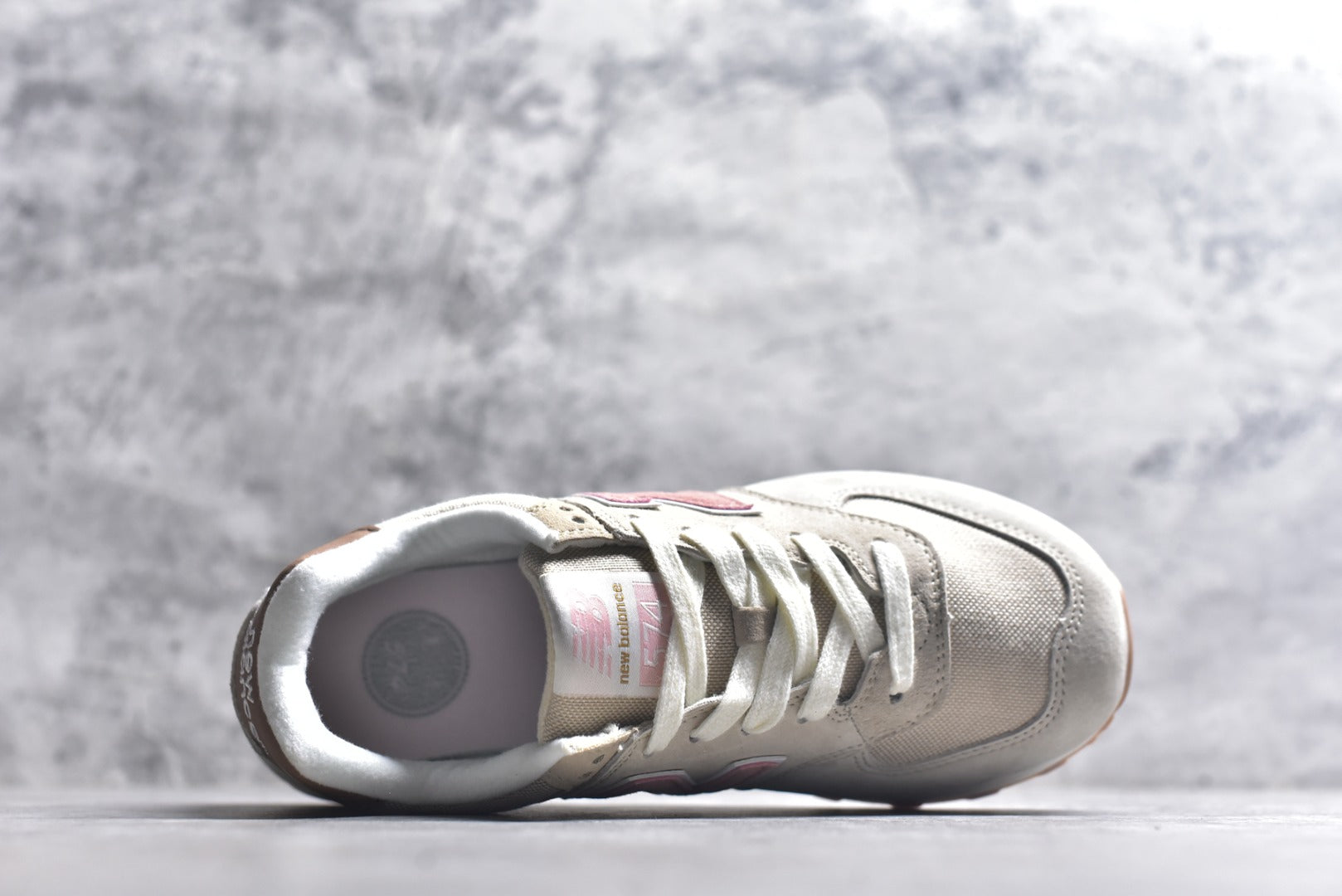 New Balance NB574 Low-Top Retro Casual Running Shoe ML574BCA