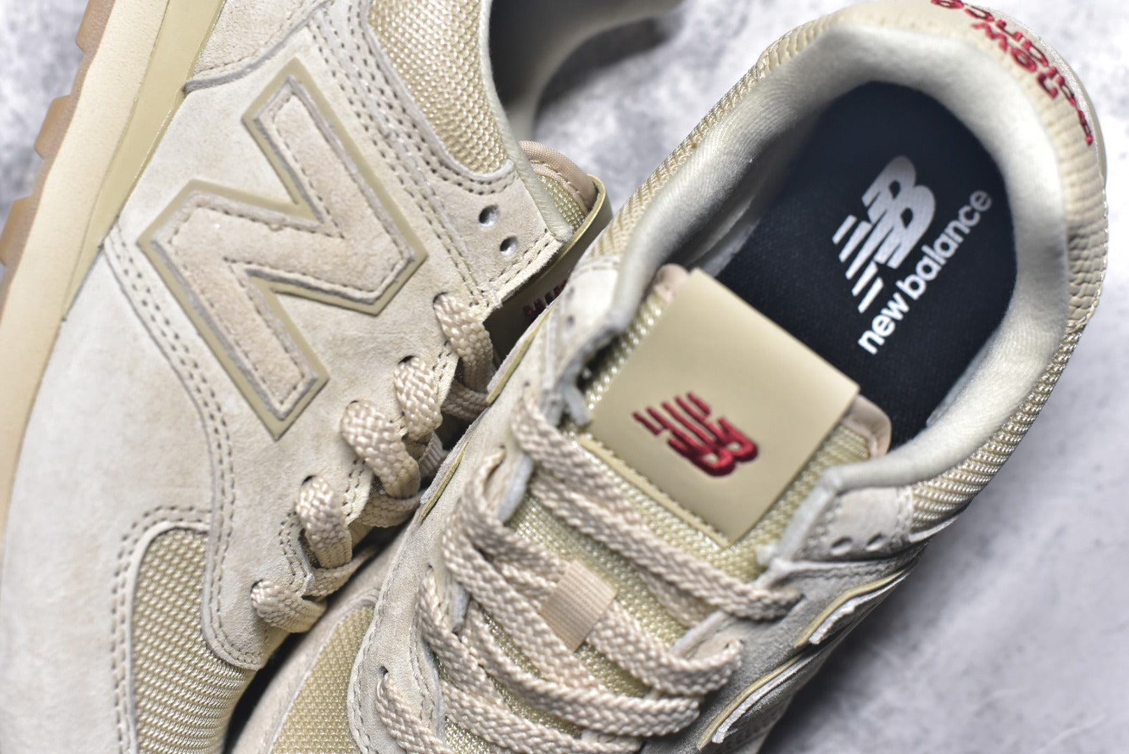New Balance NB574 Low-Top Retro Casual Running Shoe U5742EB