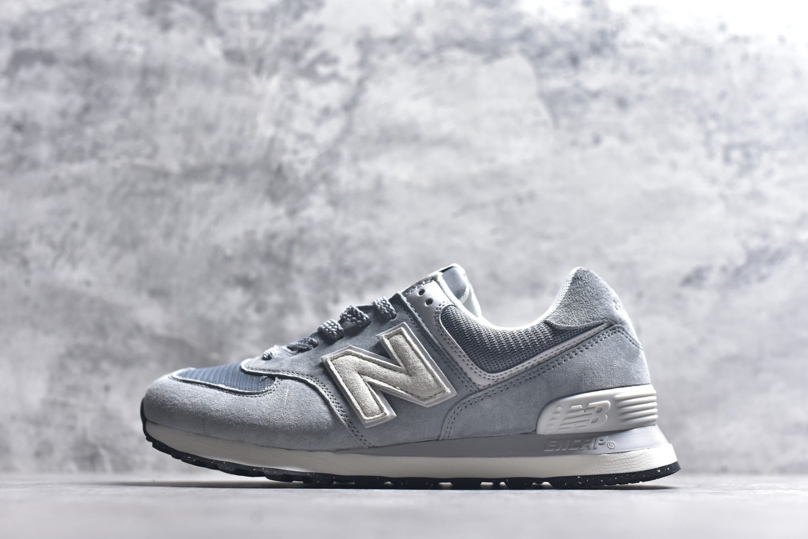 New Balance NB574 Low-Top Retro Casual Running Shoe U574UL2