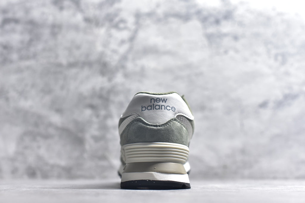 New Balance NB574 Low-Top Retro Casual Running Shoe U574GCE