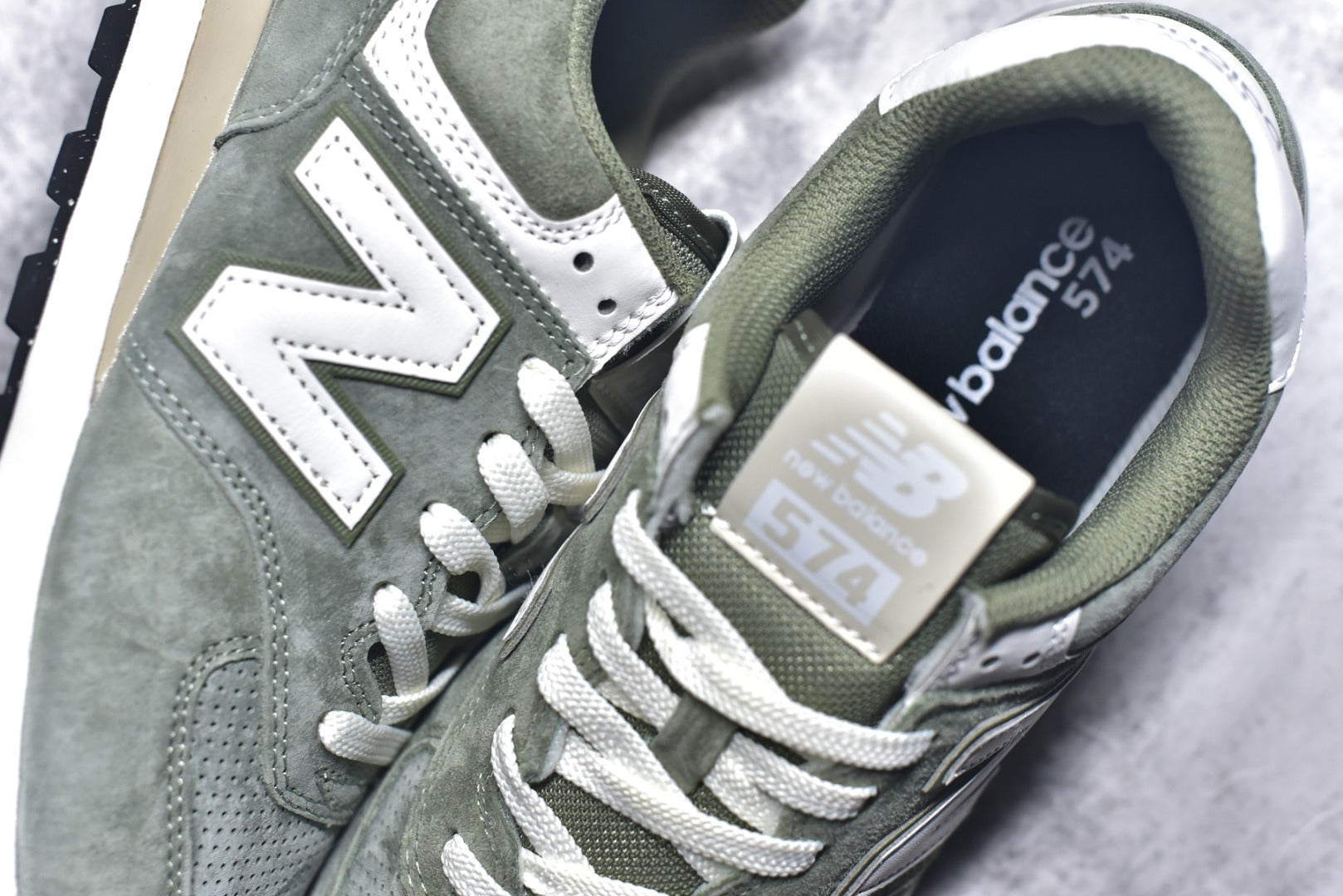 New Balance NB574 Low-Top Retro Casual Running Shoe U574GCE