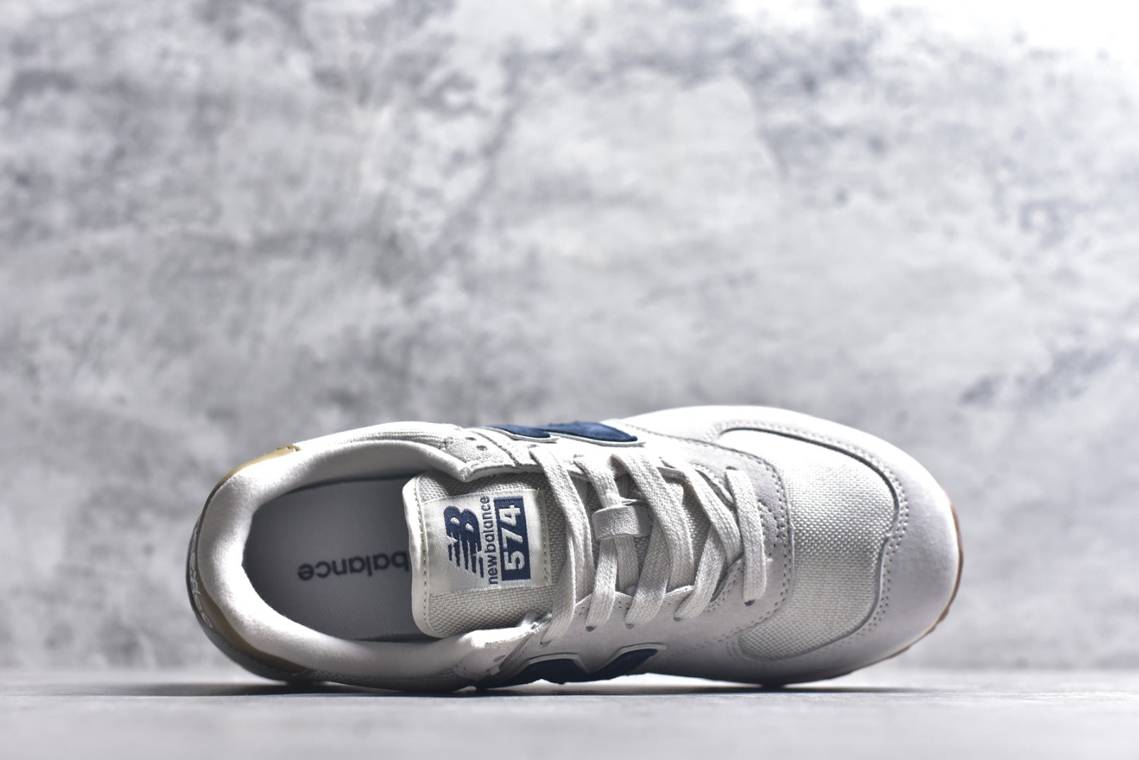 New Balance NB574 Low-Top Retro Casual Running Shoe ML574LGI
