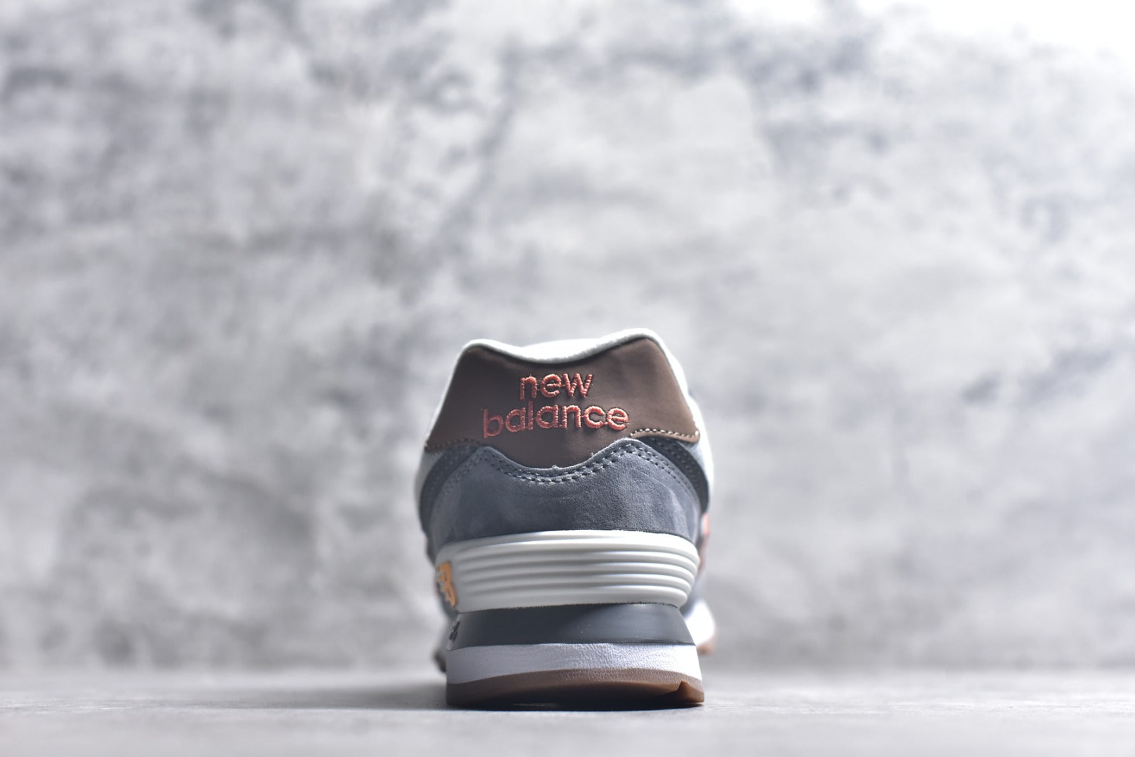 New Balance NB574 Low-Top Retro Casual Running Shoe ML574PIB