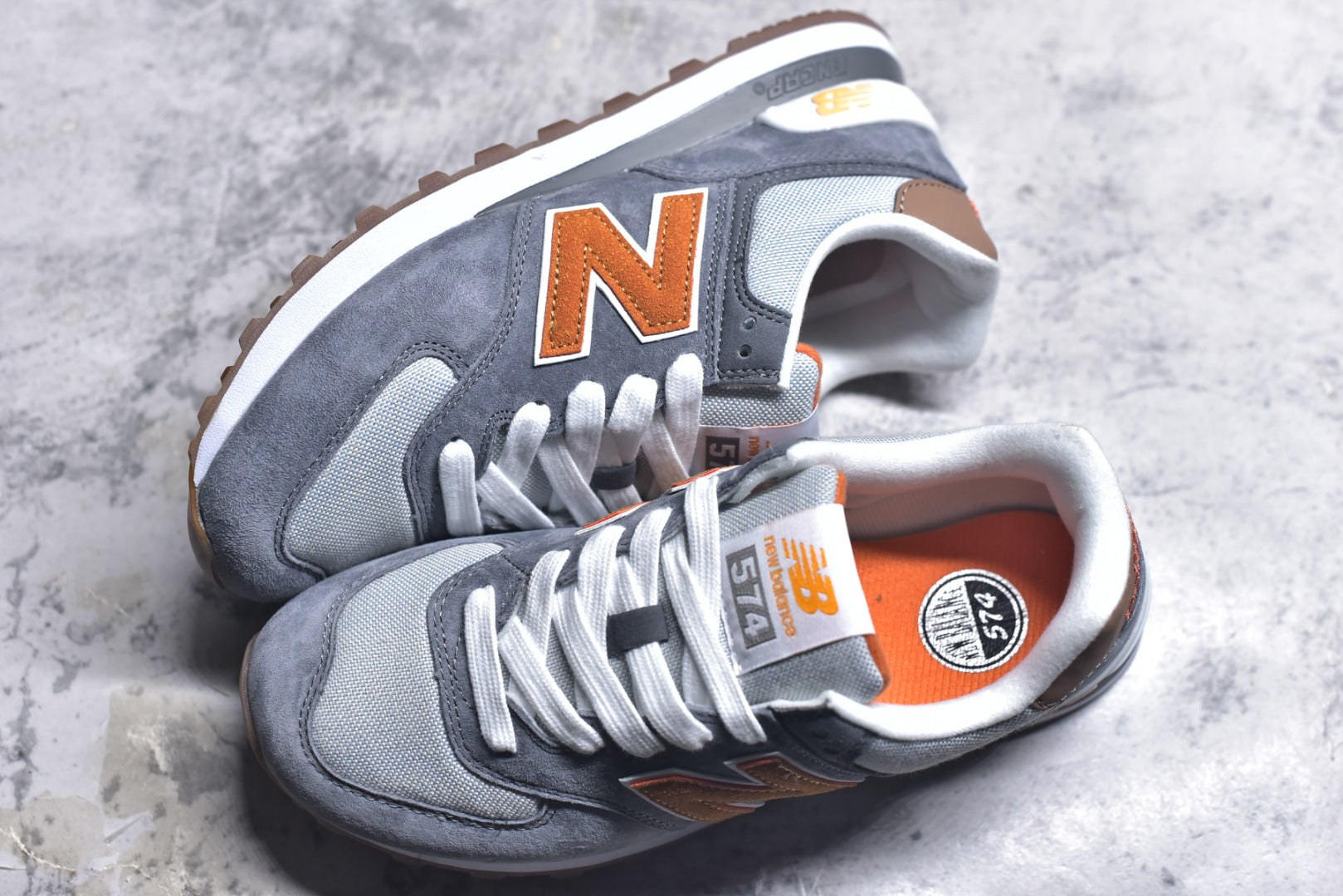 New Balance NB574 Low-Top Retro Casual Running Shoe ML574PIB
