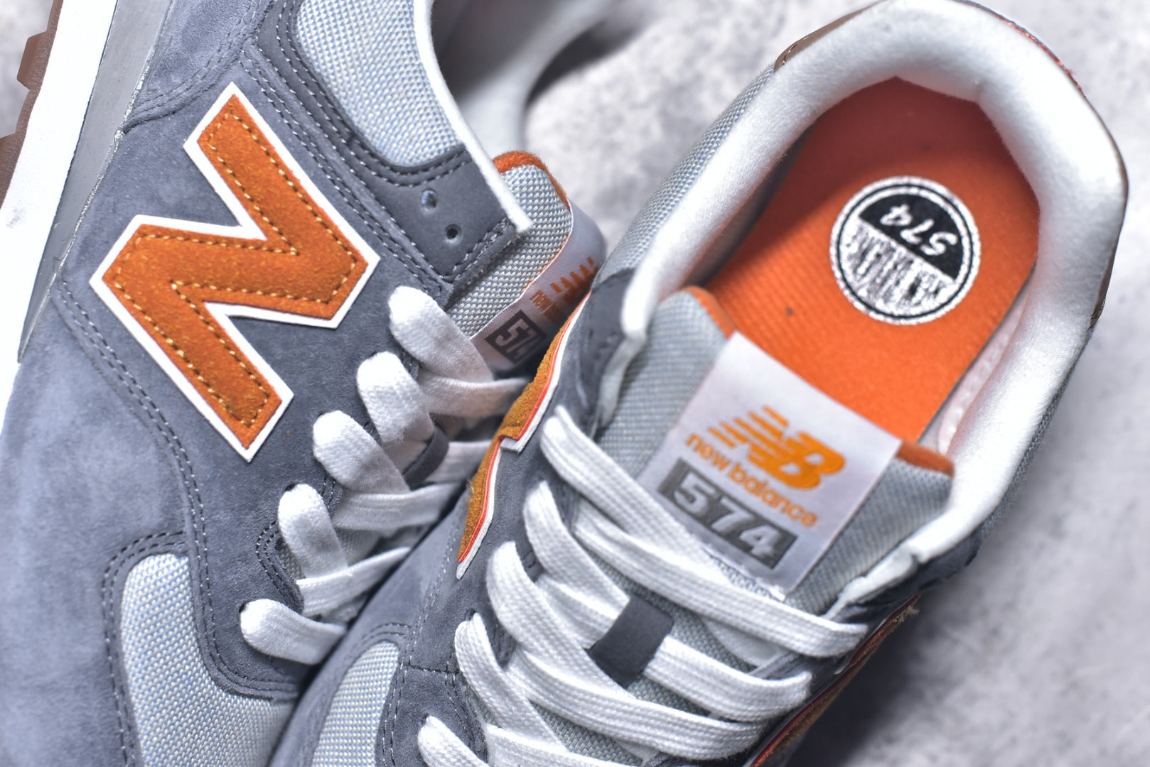 New Balance NB574 Low-Top Retro Casual Running Shoe ML574PIB