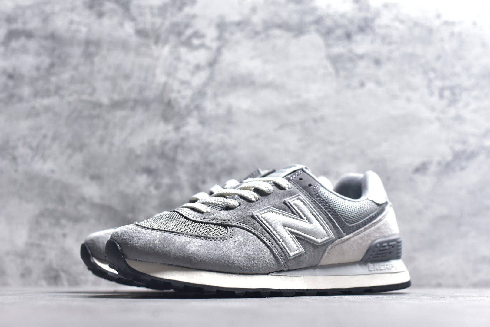 New Balance NB574 Low-Top Retro Casual Running Shoe U574TG2
