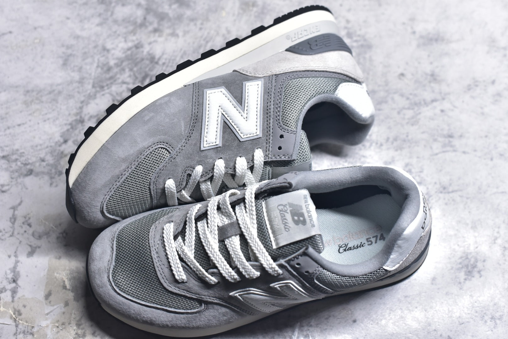 New Balance NB574 Low-Top Retro Casual Running Shoe U574TG2