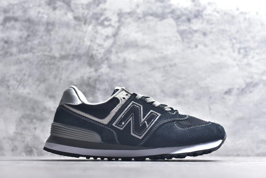 New Balance NB574 Low-Top Retro Casual Running Shoe ML574EVB