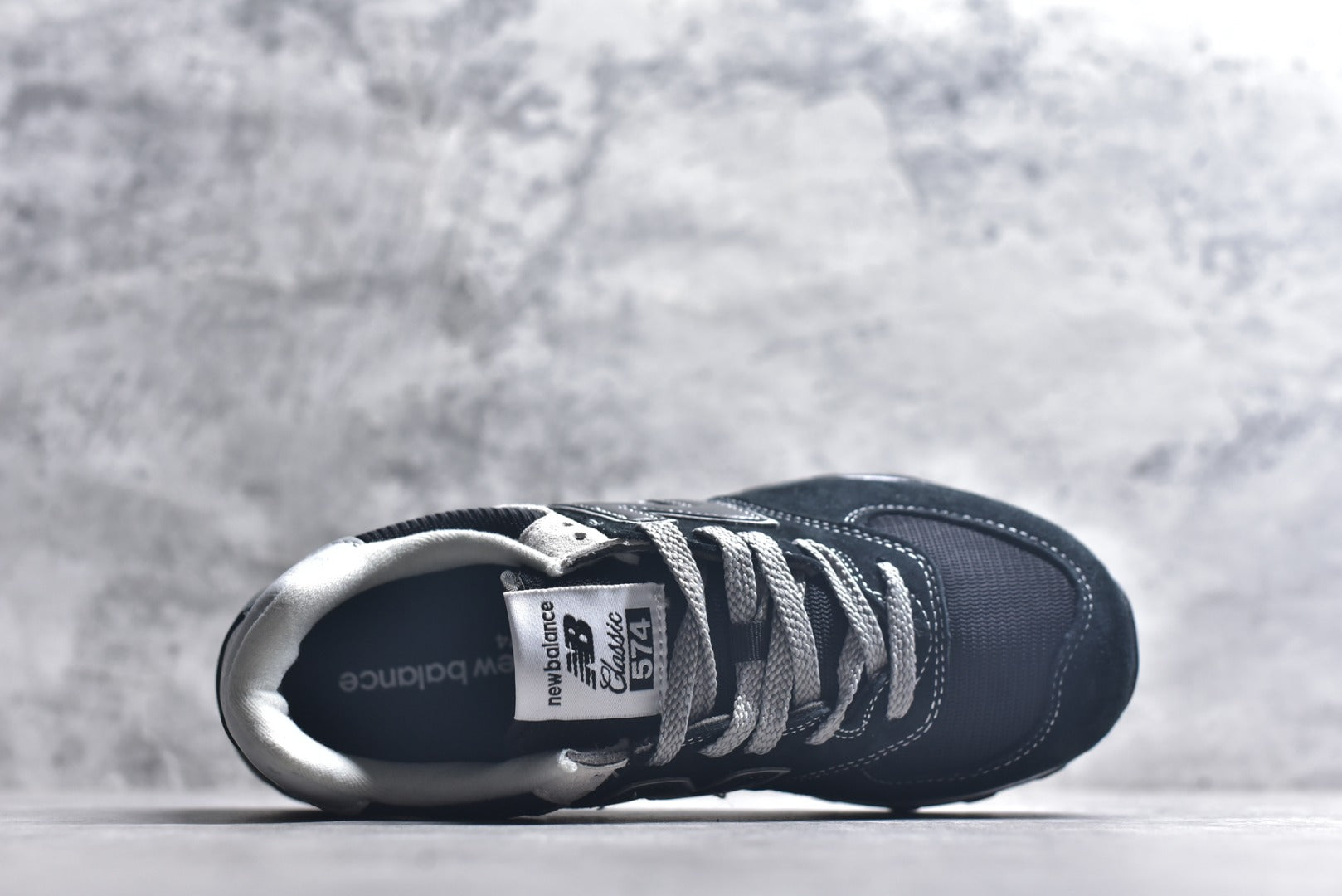 New Balance NB574 Low-Top Retro Casual Running Shoe ML574EVB