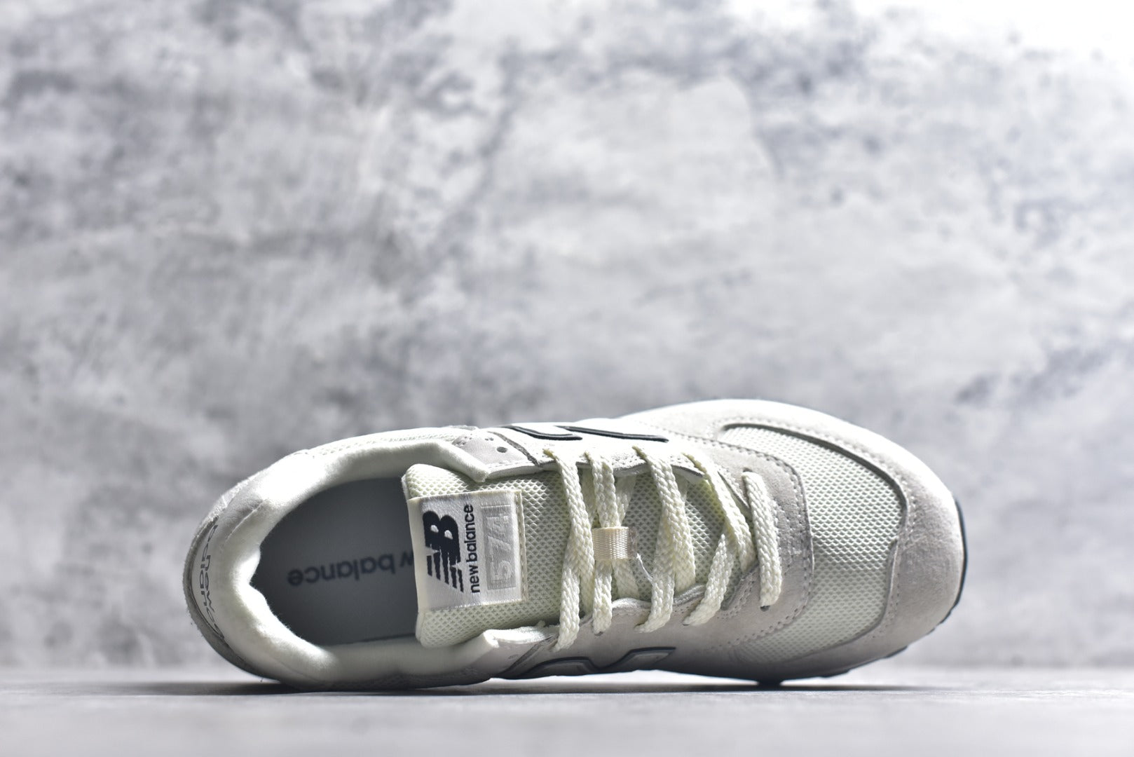 New Balance NB574 Low-Top Retro Casual Running Shoe U574LS2