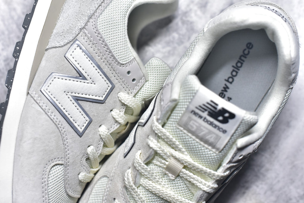 New Balance NB574 Low-Top Retro Casual Running Shoe U574LS2