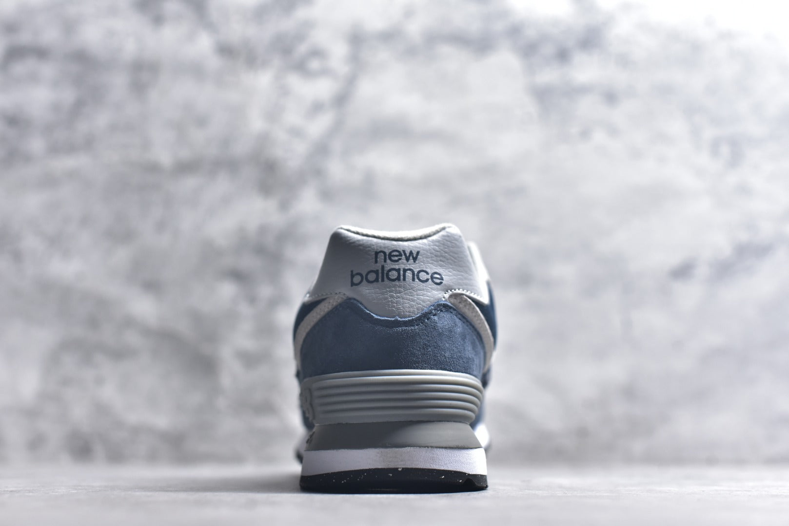 New Balance NB574 Low-Top Retro Casual Running Shoe ML574EVN