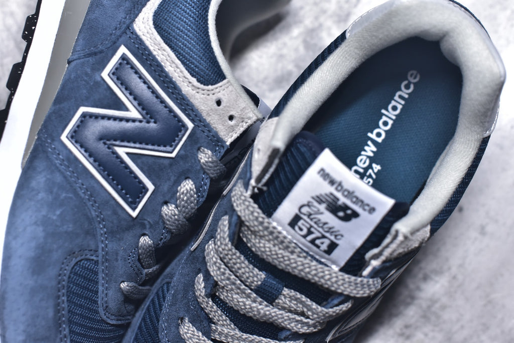 New Balance NB574 Low-Top Retro Casual Running Shoe ML574EVN