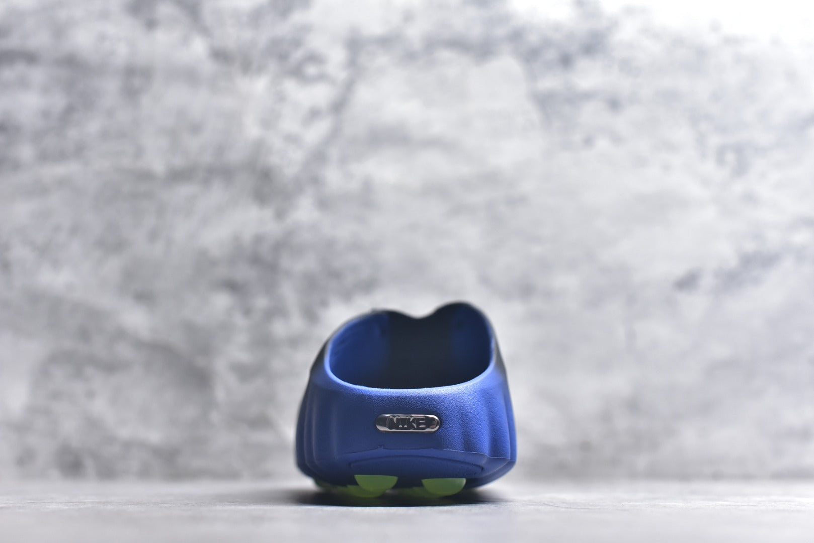 Nike Mind 001 Collab Edition Closed-Toe Massage Slide IR2175-401