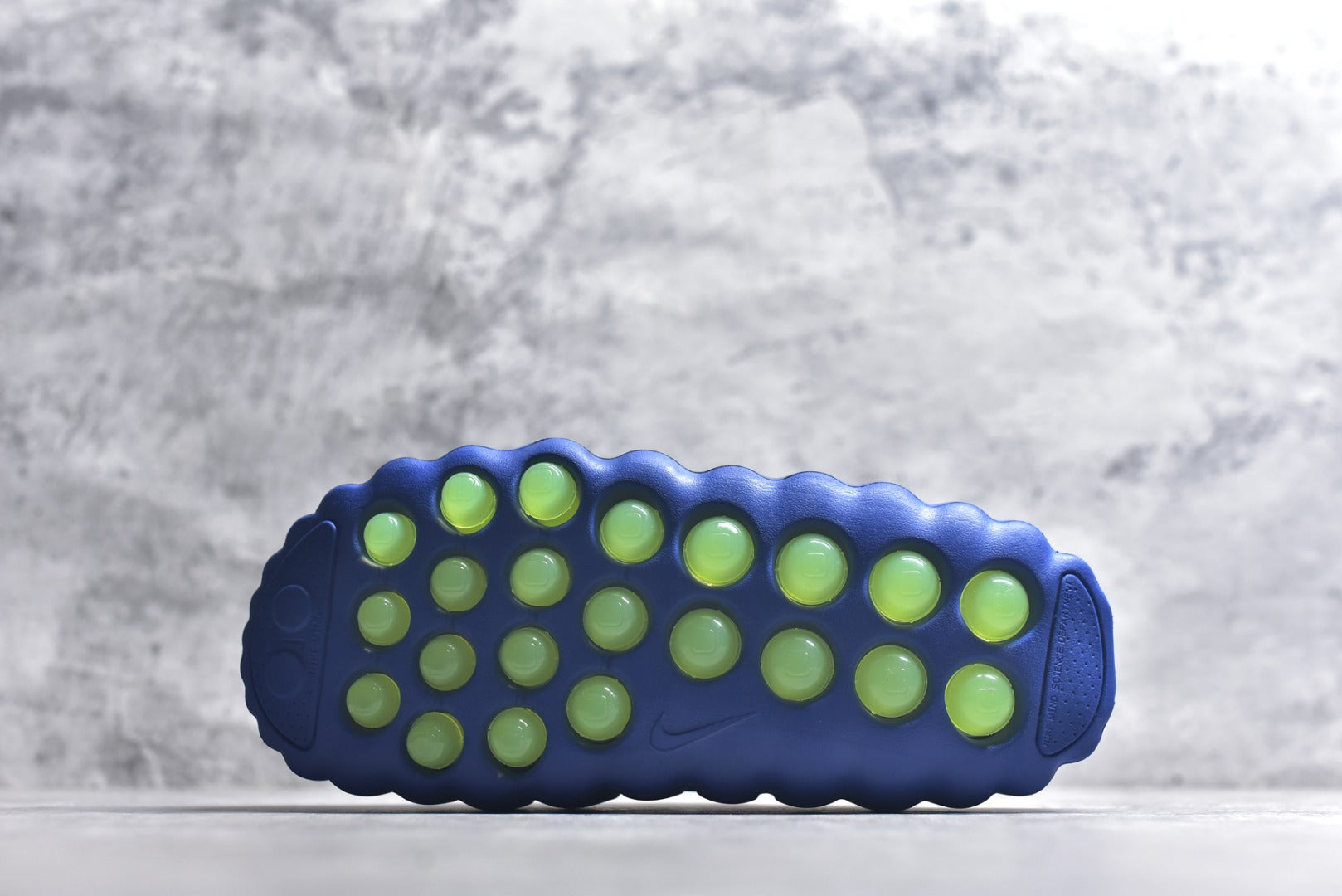 Nike Mind 001 Collab Edition Closed-Toe Massage Slide IR2175-401