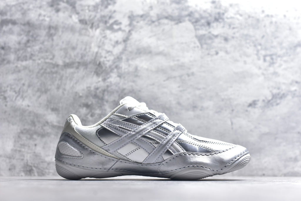ASICS Hypersync Trainer 1203A879-100 — Versatile Lightweight Flat-Sole Sneaker