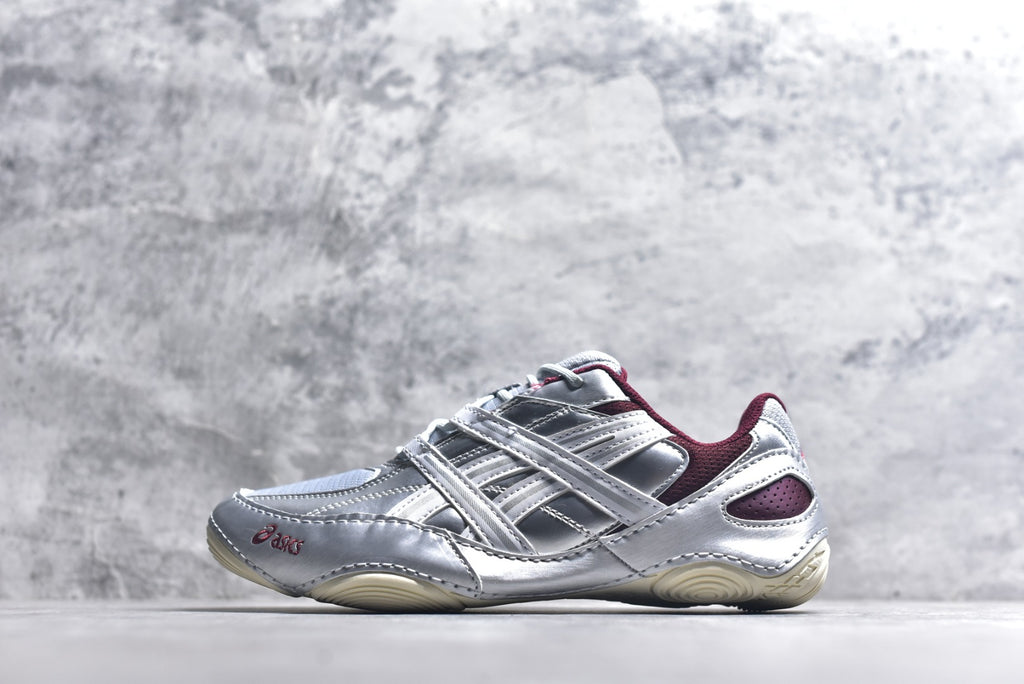 ASICS Hypersync Low-Profile Training Sneaker 1203A879-020
