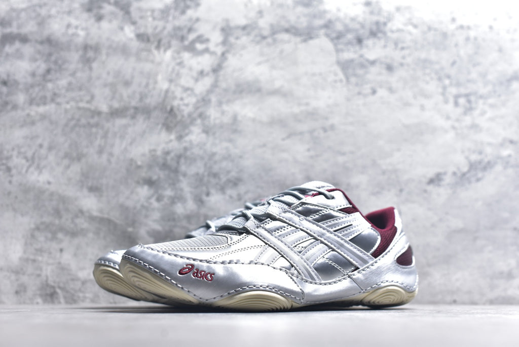 ASICS Hypersync Low-Profile Training Sneaker 1203A879-020
