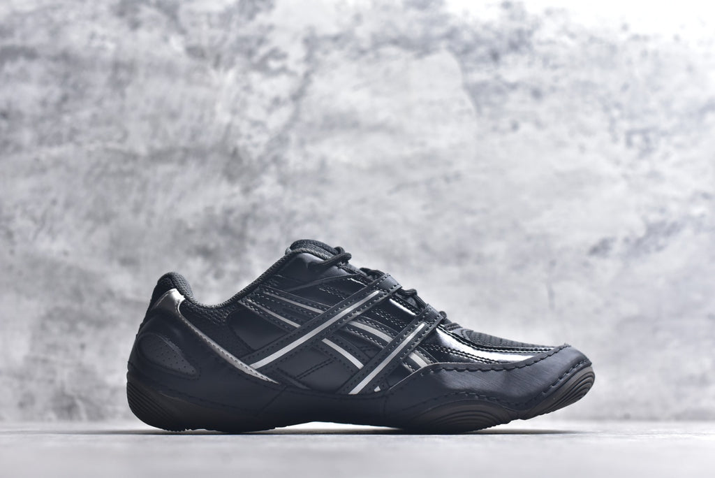 ASICS Hypersync Low-Profile Training Sneaker 1203A879-021