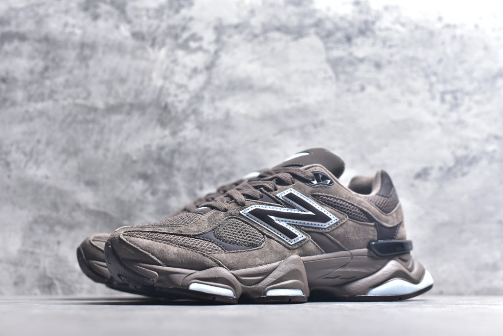 New Balance NB9060 Collaboration Retro Running Sneaker U9060622