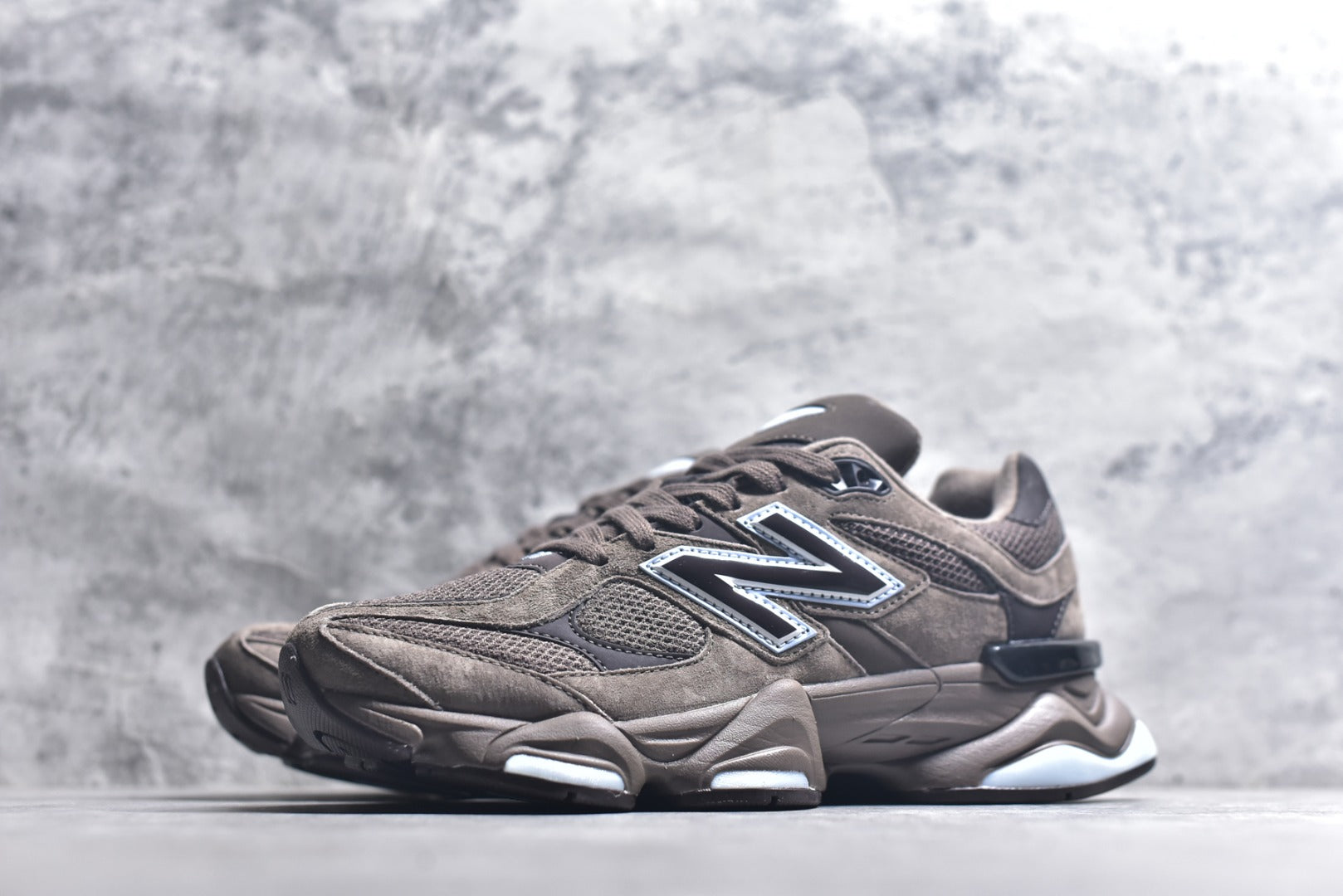 New Balance NB9060 Collaboration Retro Running Sneaker U9060622