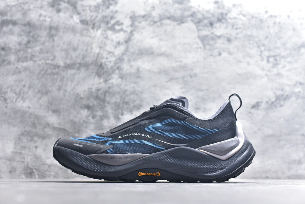 Adidas Holo Peak Low-Top Trail Running Sneaker KI1526