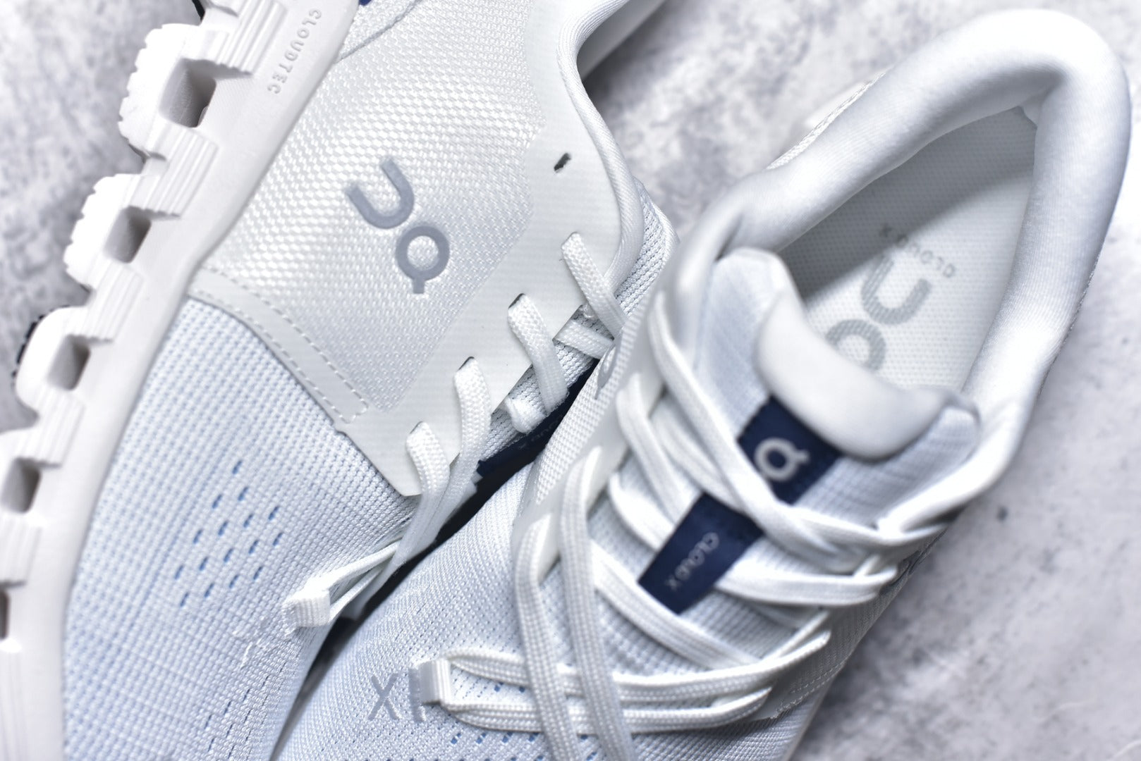 On Cloud X 4 Women's Low-Top Running Sneaker 3WE30073559