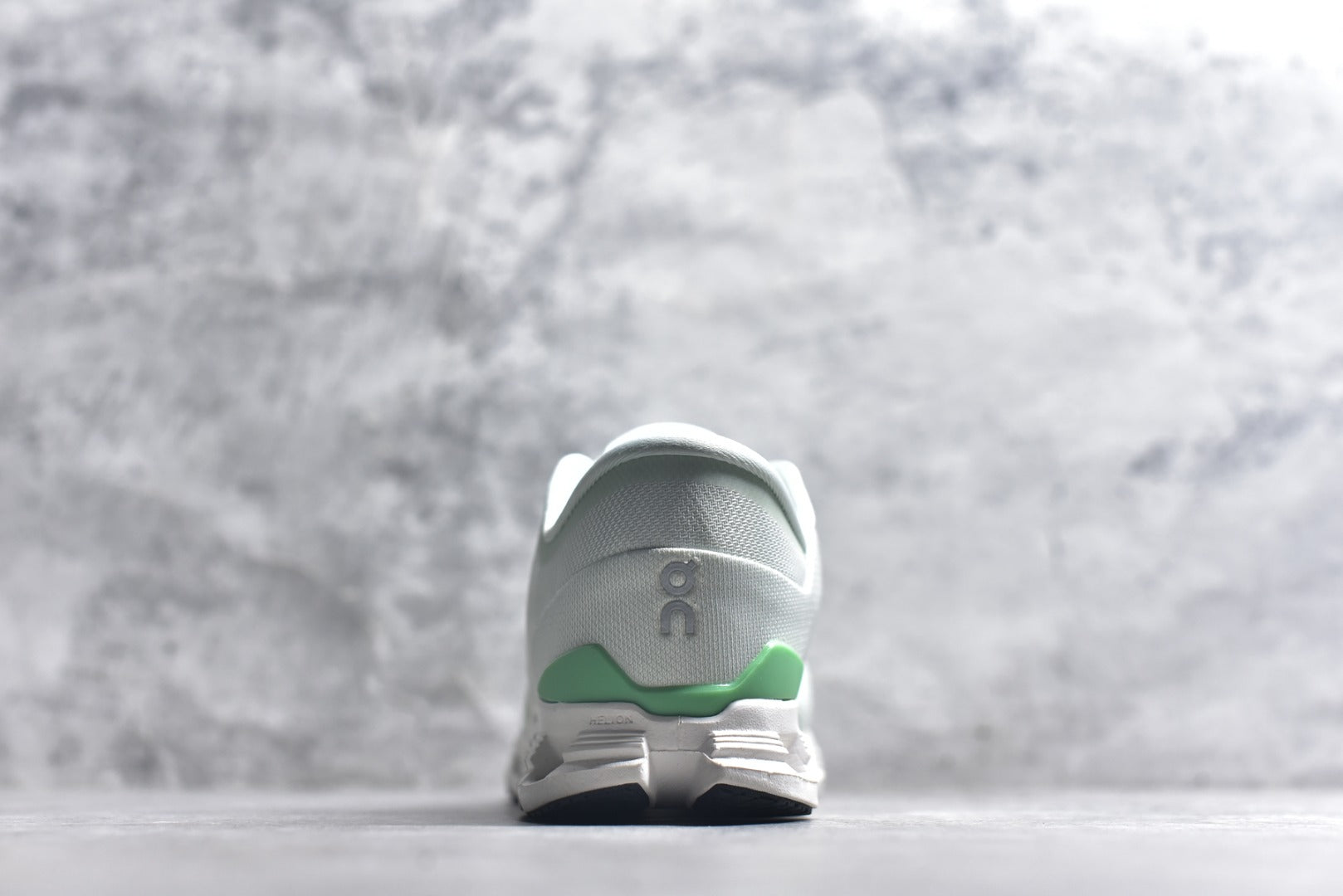 On Cloud X 4 Women's Low-Top Running Sneaker 3WE30073088