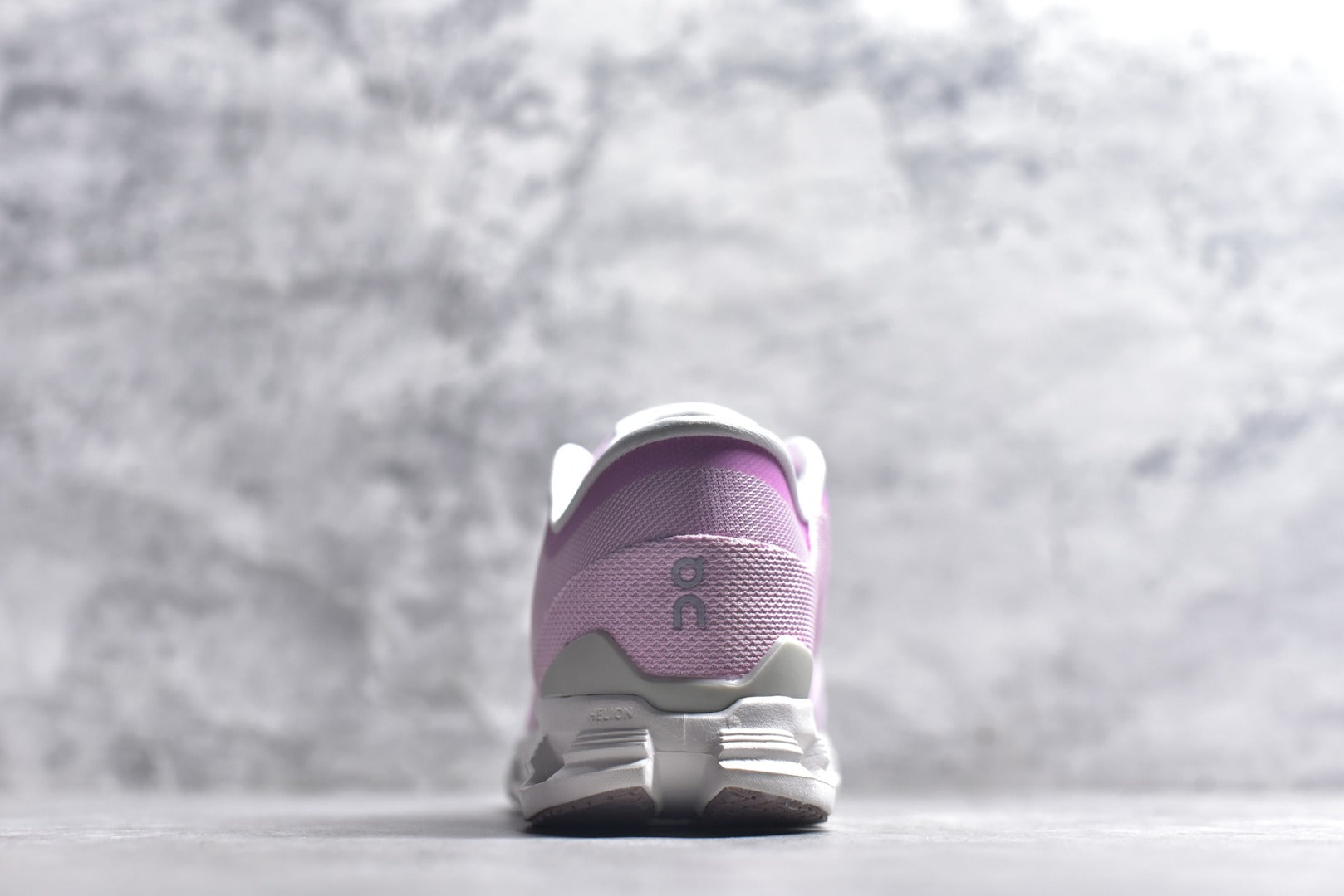 On Cloud X 4 Women's Low-Top Running Sneaker 3WE30073561