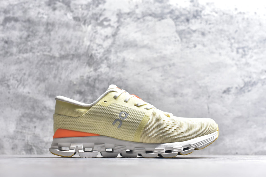 On Cloud X 4 Women's Low-Top Running Sneaker 3WE30073560
