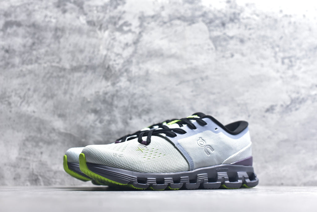 On Cloud X 4 Low-Top Running Sneaker 3ME30040818
