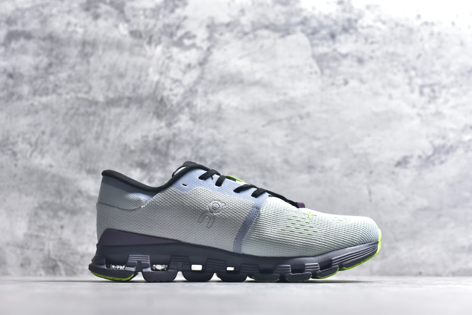 On Cloud X 4 Low-Top Running Sneaker 3ME30040818