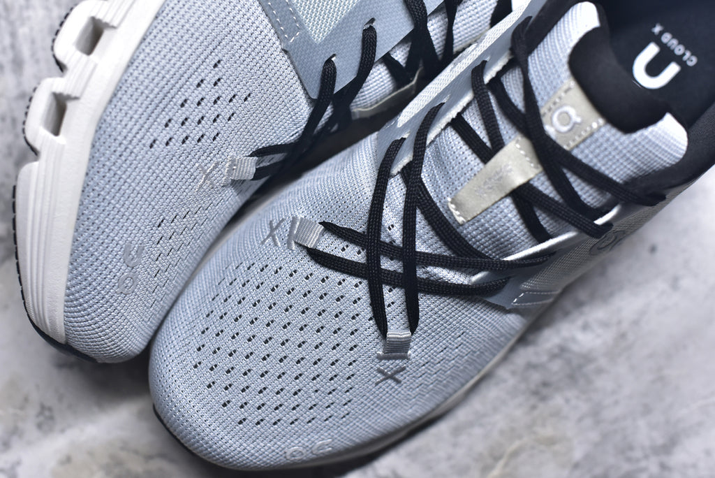 On Cloud X 4 Low-Top Running Sneaker 3ME30041147