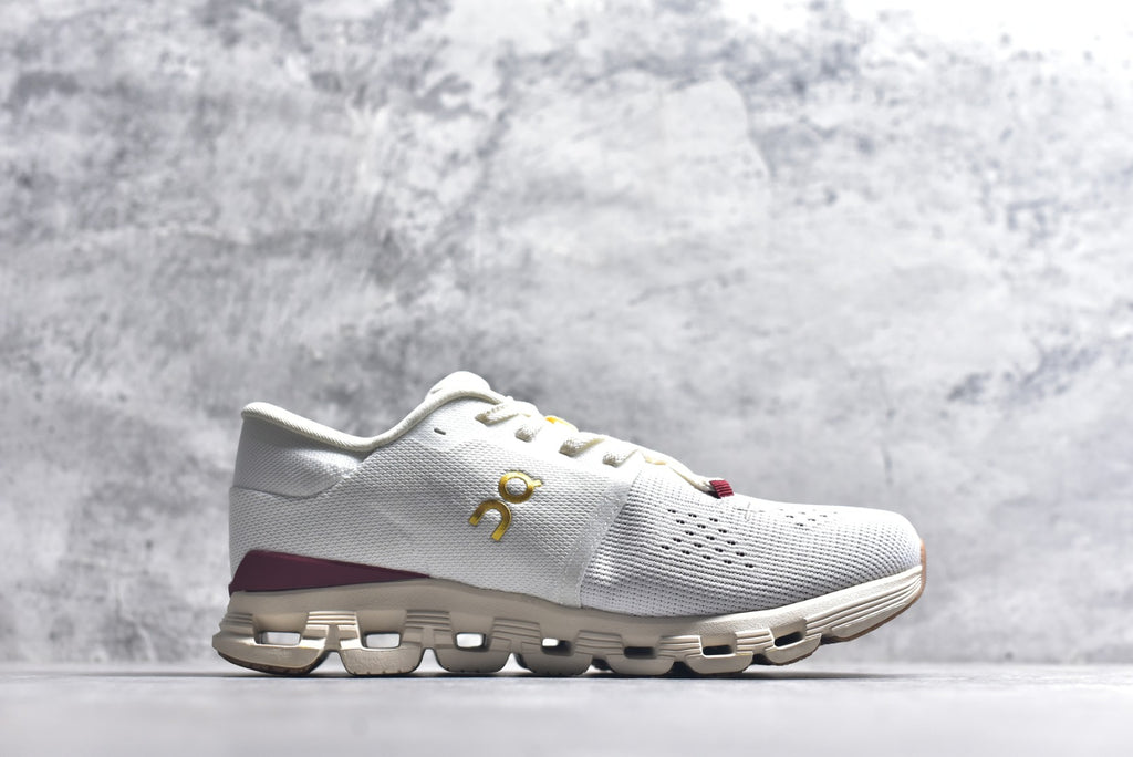 On Cloud X 4 Women's Low-Top Running Sneaker 3WF10572734